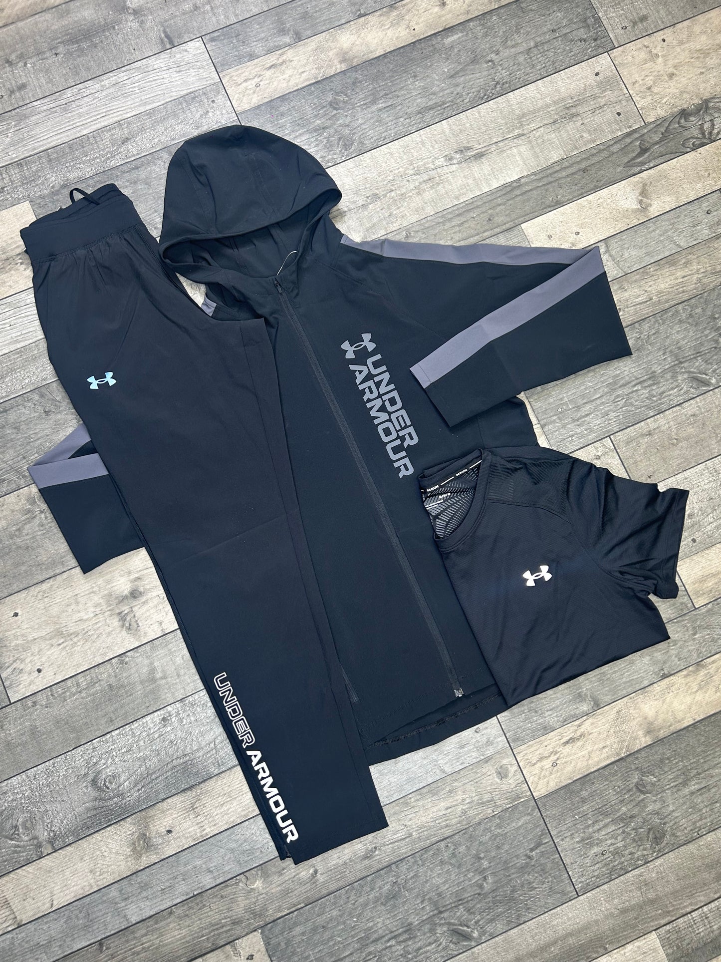 Under Armour 3-Piece tracksuit