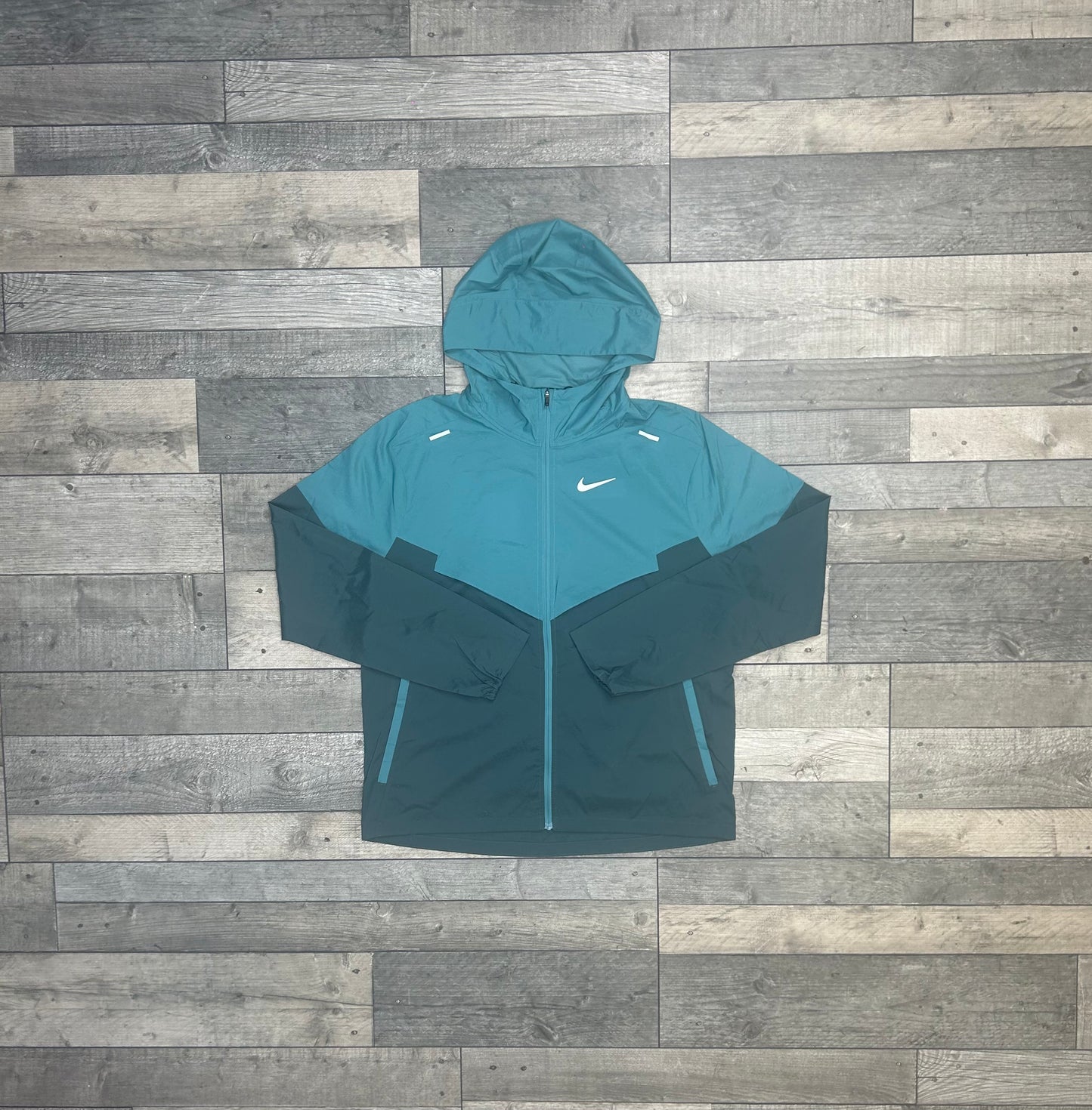 Nike Teal Repel Windbreaker