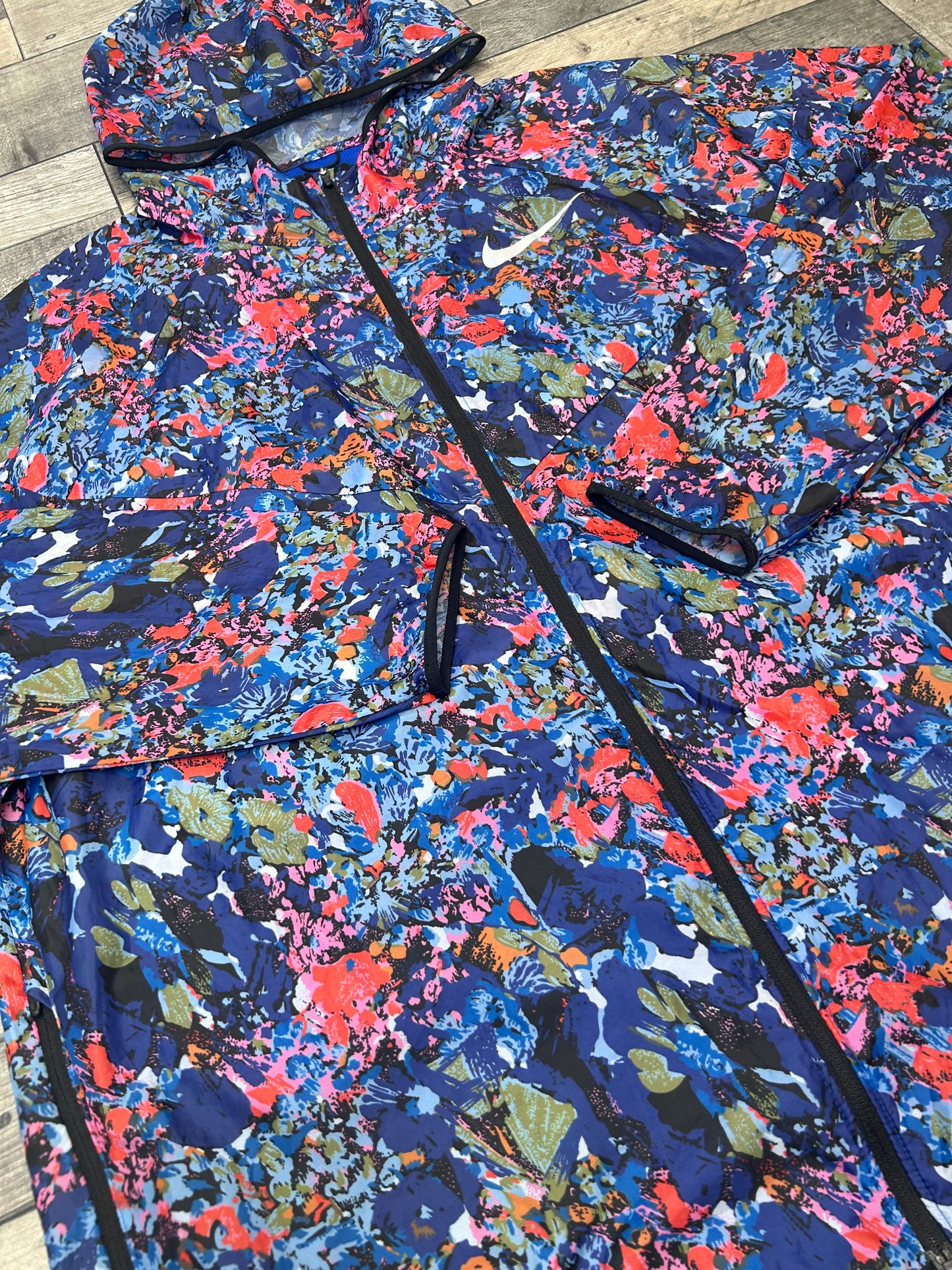 Nike Floral Windbreaker💐