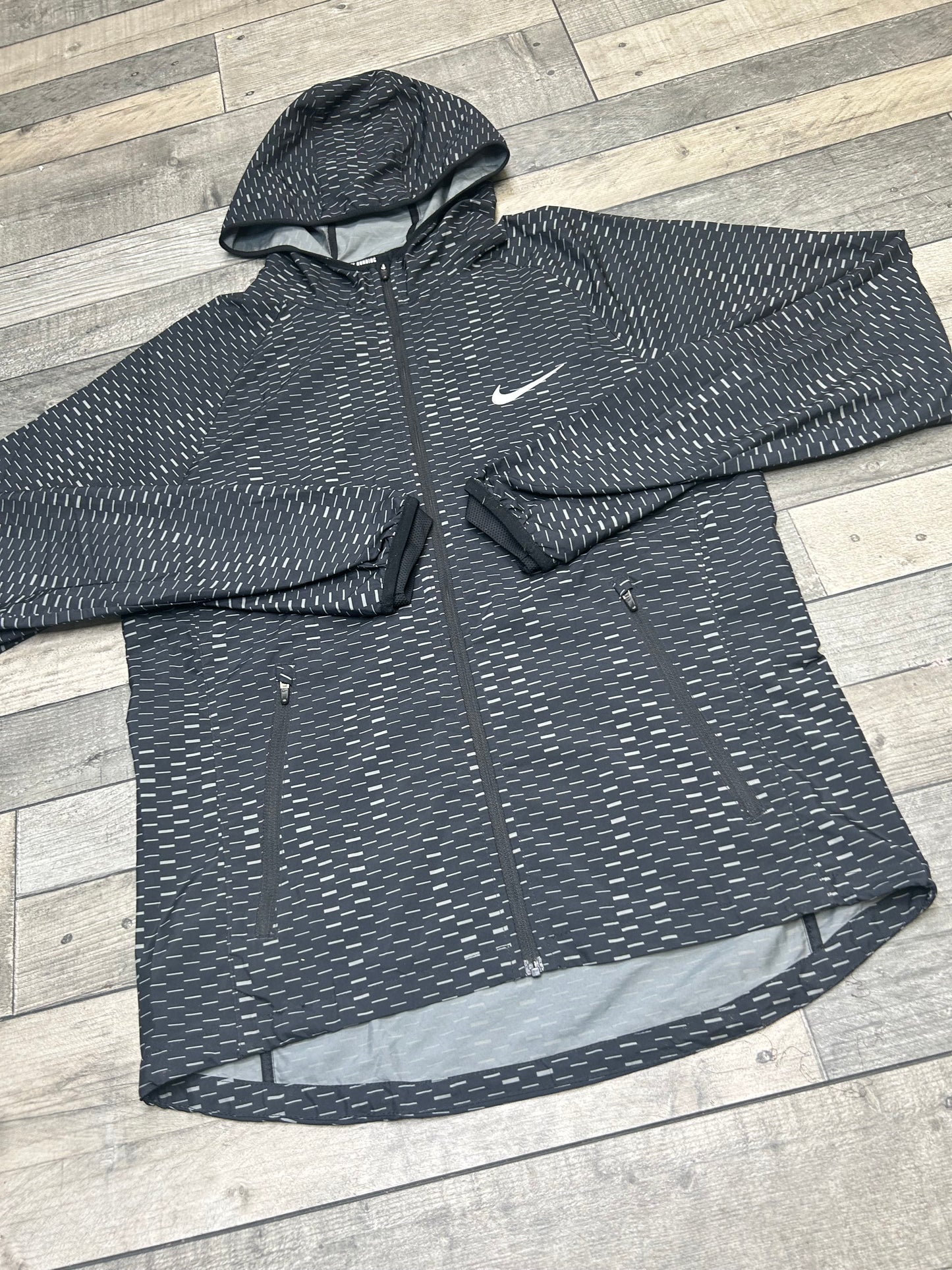 Nike Digital Windbreaker