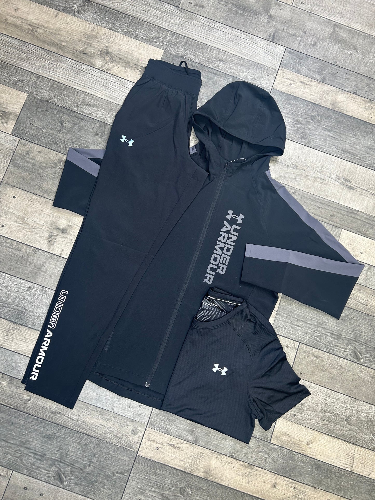 Under Armour 3-Piece tracksuit